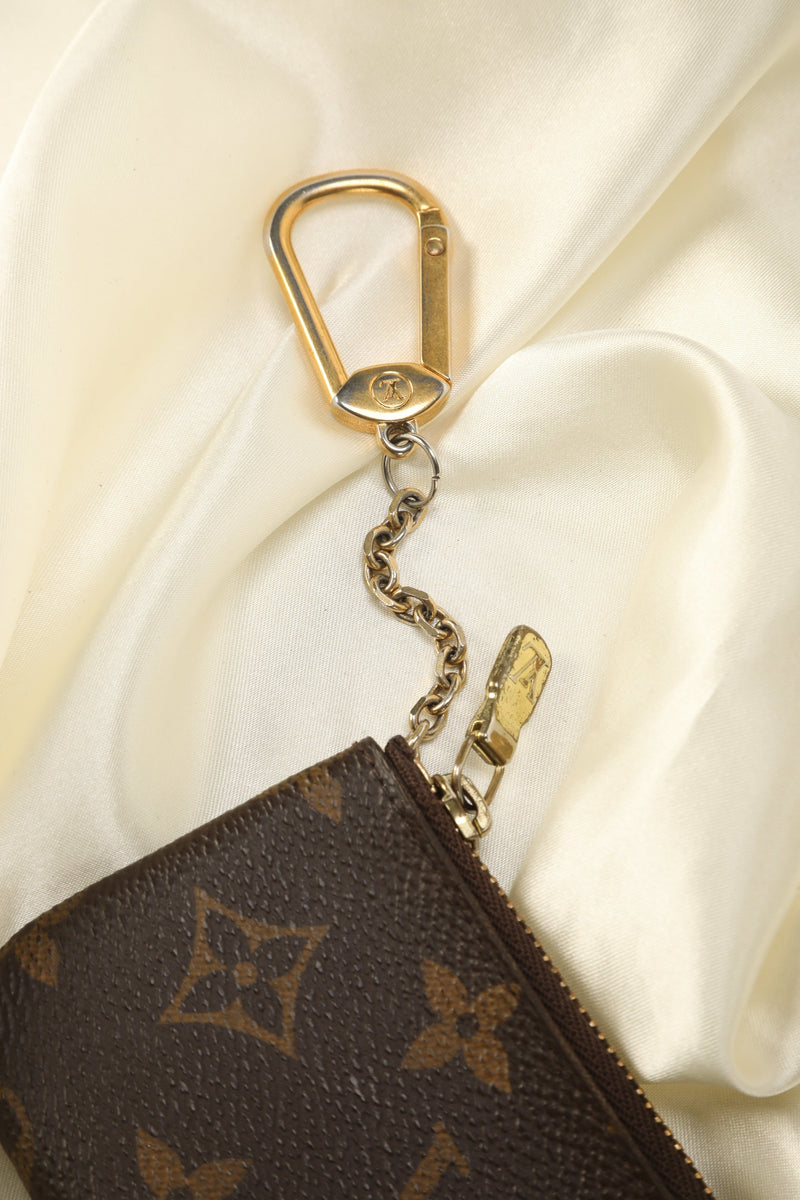 Louis Vuitton keychain pouch or card holder imitation
