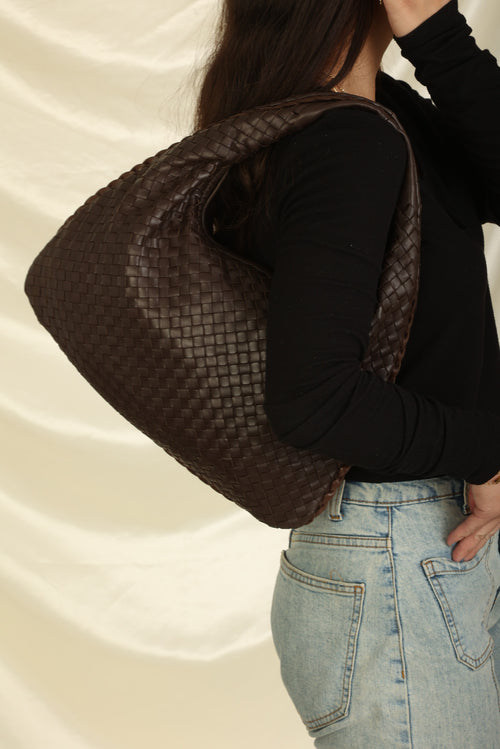 Bottega Veneta Gray Brown Taupe Intrecciato Nappa Woven Natural Leather  Hobo Bag