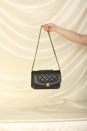 how much classic chanel bag