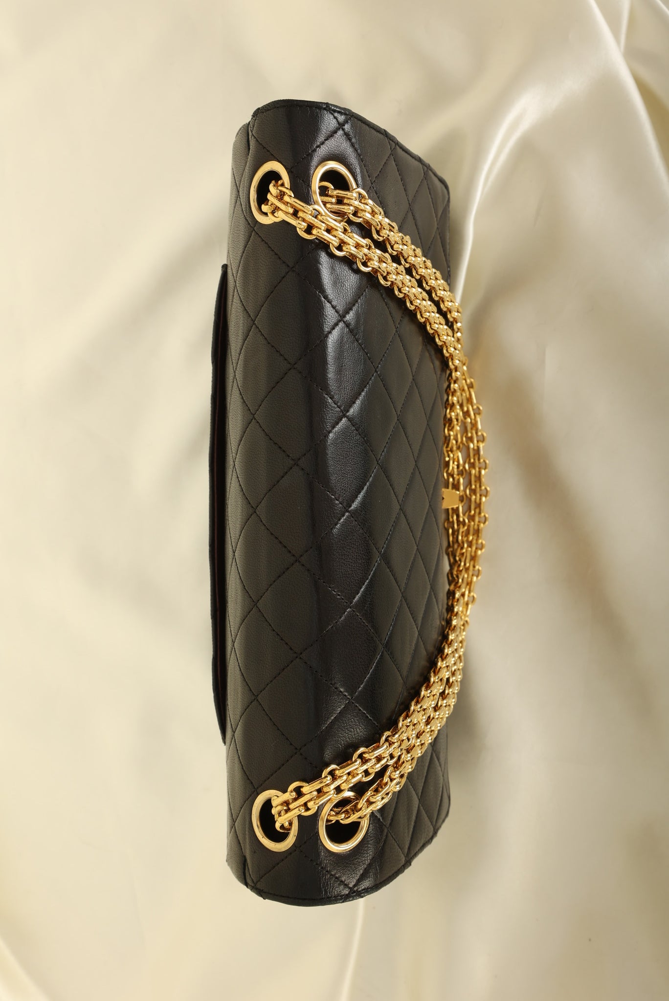 Rare Chanel Lambskin Re-Issue Chain Medium Double Flap