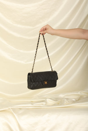Chanel East West flap - Black Caviar, Luxury, Bags & Wallets on