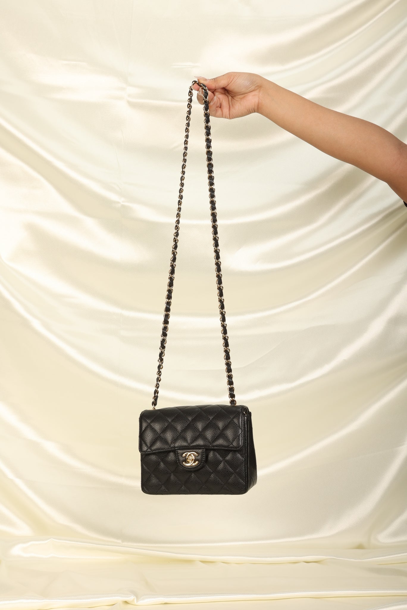 Chanel White Caviar Mini Square in 24K GHW, Women's Fashion, Bags