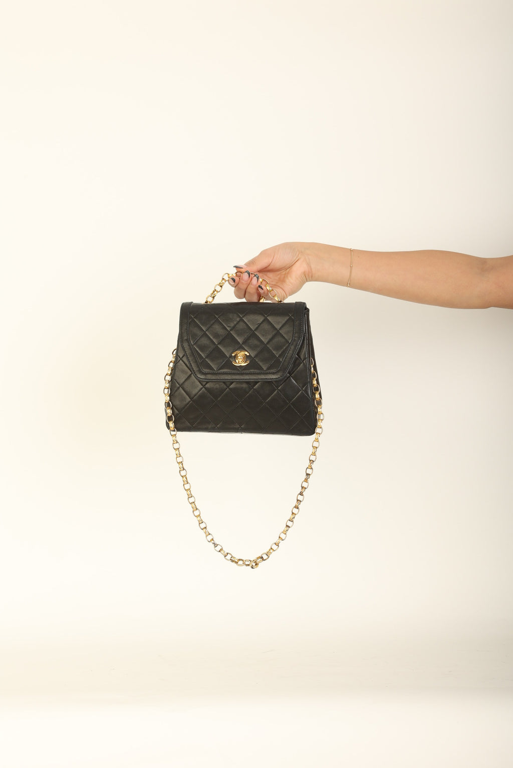 FASHION: Vintage Designer Handbags… Always Classic, Always New 
