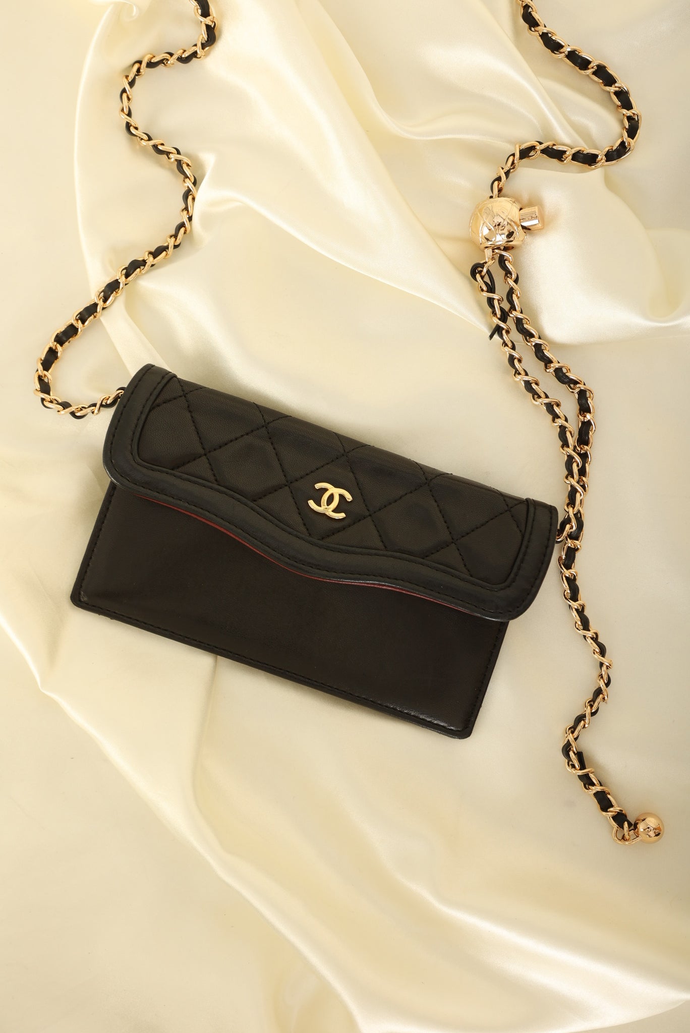 Extremely Rare Chanel 1989 Lambskin Trapezoid Flap with Wallet