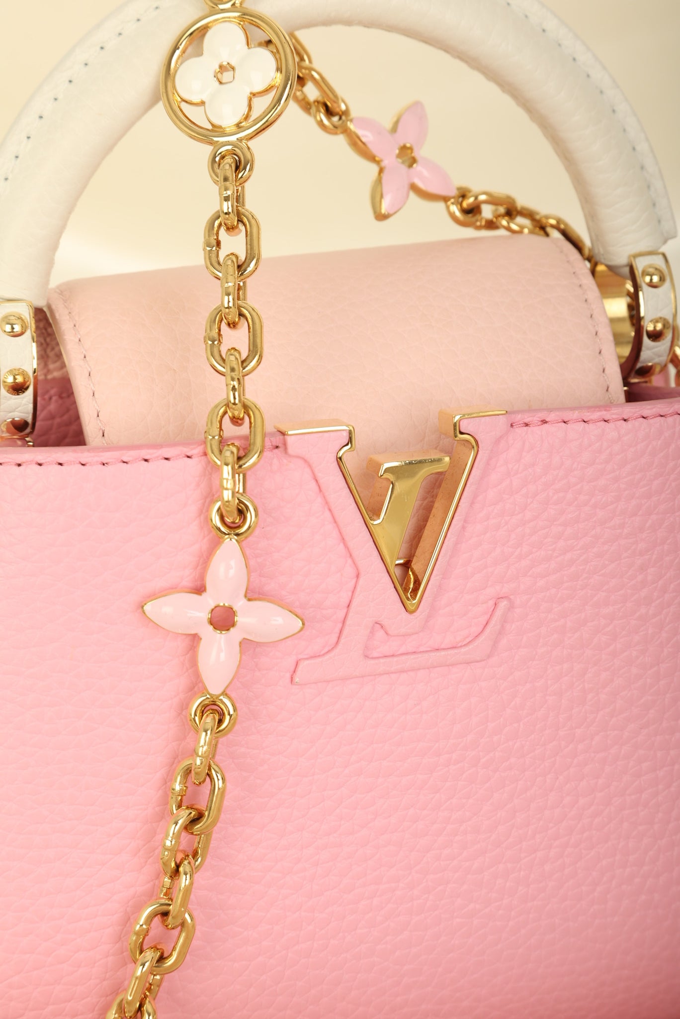 Louis Vuitton Capucines Chain Bag