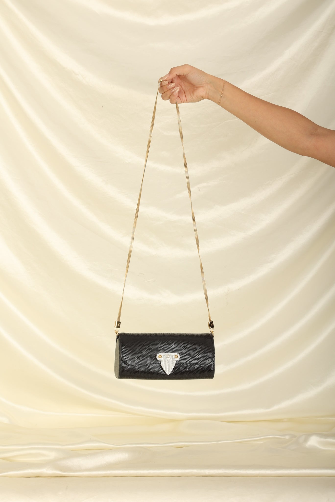 Ultra-Rare Louis Vuitton 2017 Electric Epi Crystal Chain Bag