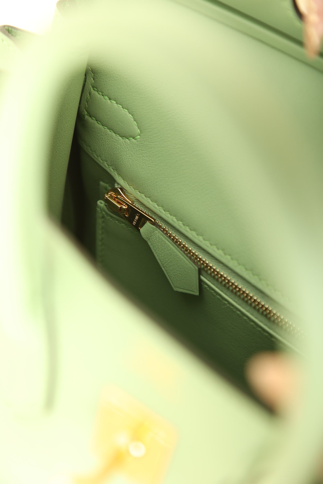 Rare Hermès 2020 Birkin 25 Vert Criquet