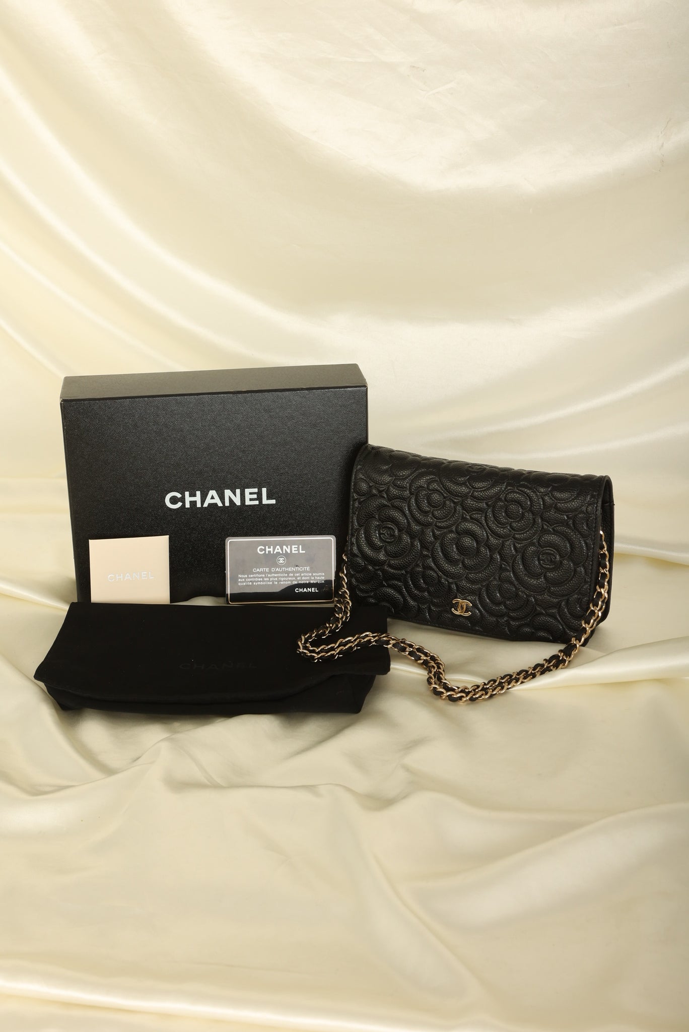 Chanel 2020 Caviar Camellia Wallet on Chain
