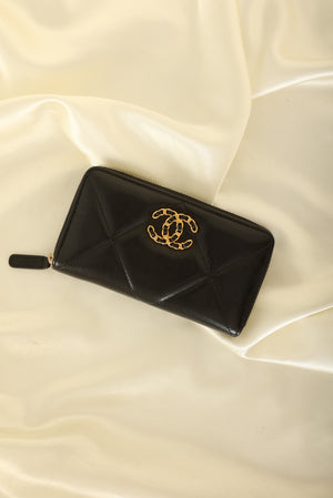 Chanel 2020 Lambskin Zip Wallet