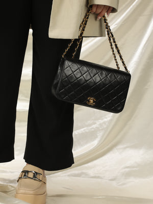 Sold at Auction: Chanel Vintage Mademoiselle Full Flap Shoulder Bag
