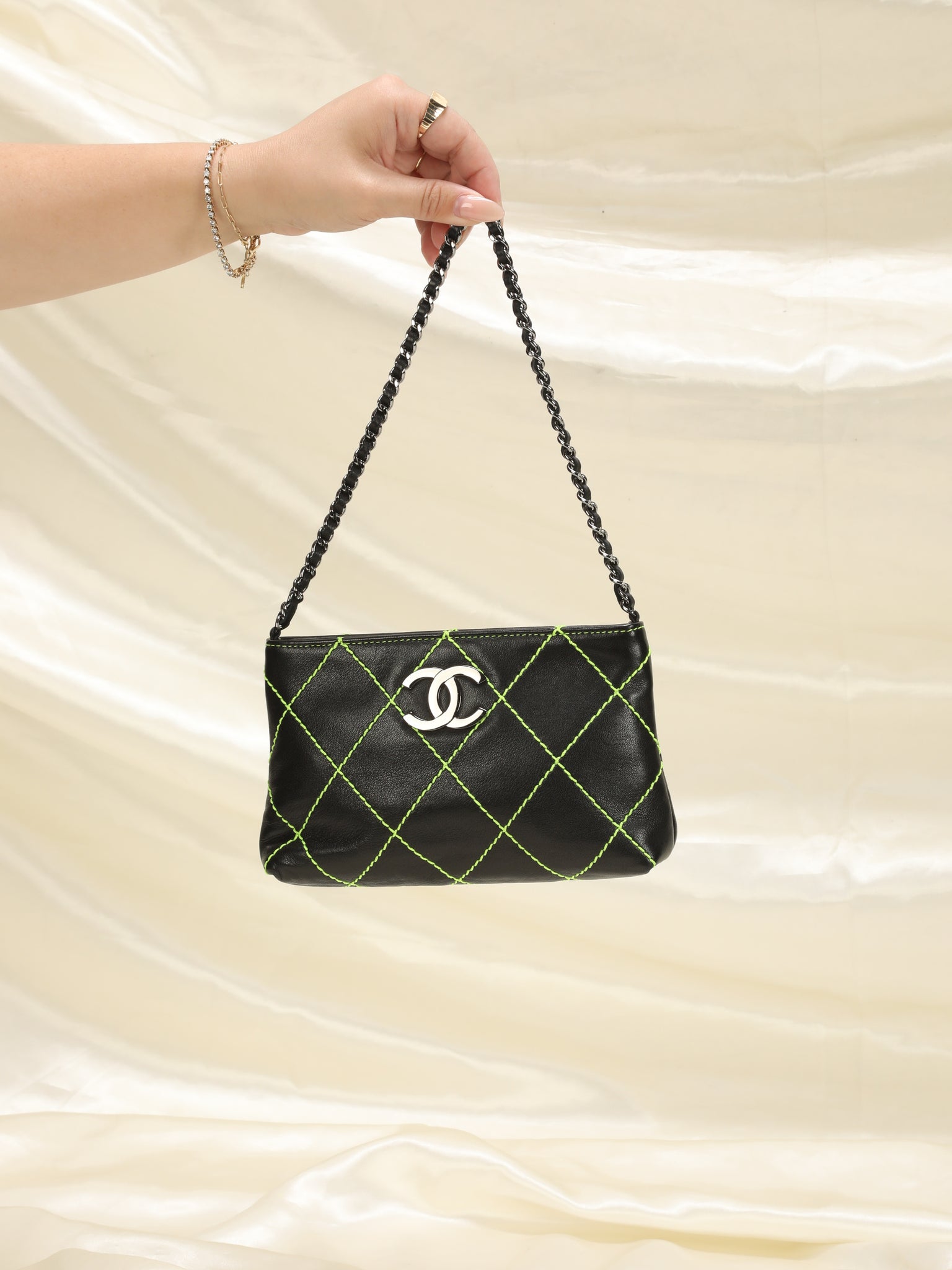chanel small leather goods crossbody