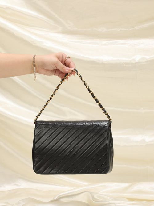 Vintage CHANEL black V, chevron stitch chain shoulder bag with