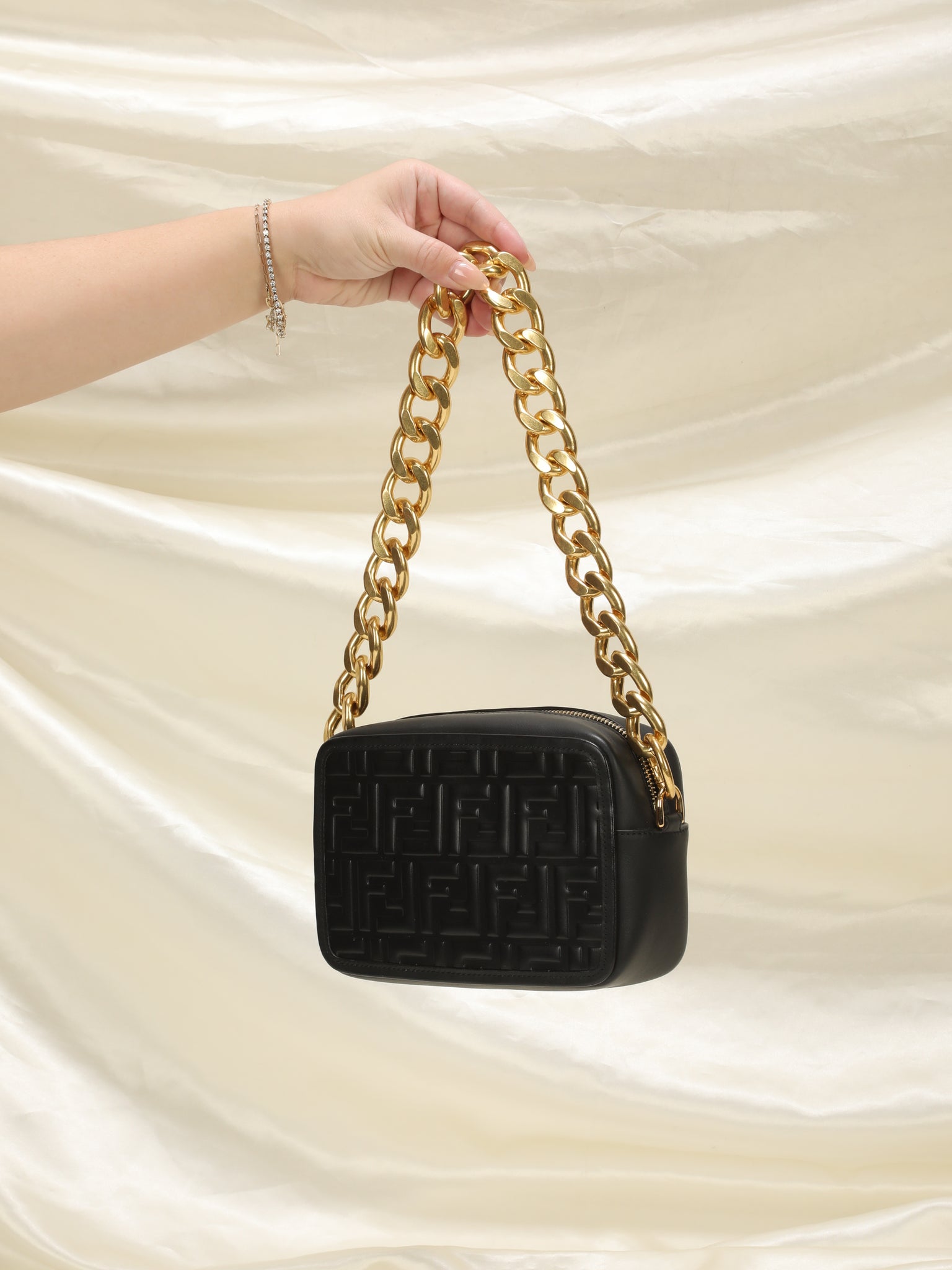 Fendi - Black Leather Camera Crossbody Bag