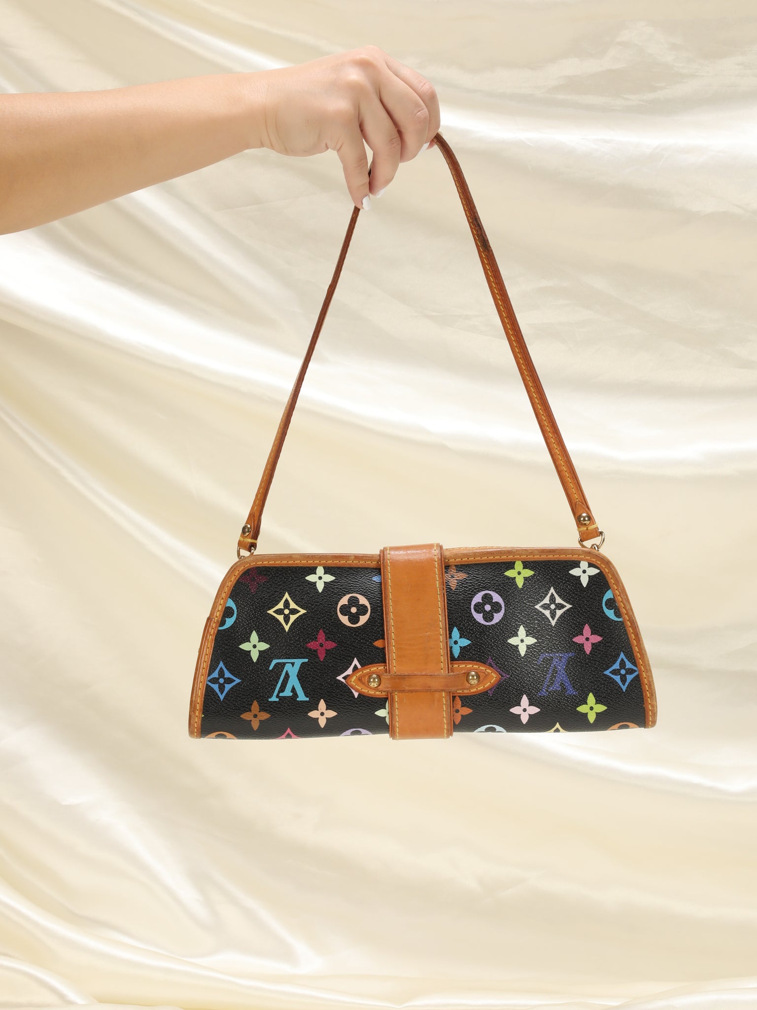 Rare Louis Vuitton x Takashi Murakami Multicolore Bag: What Fits, How Much,  and Is it Worth It? 