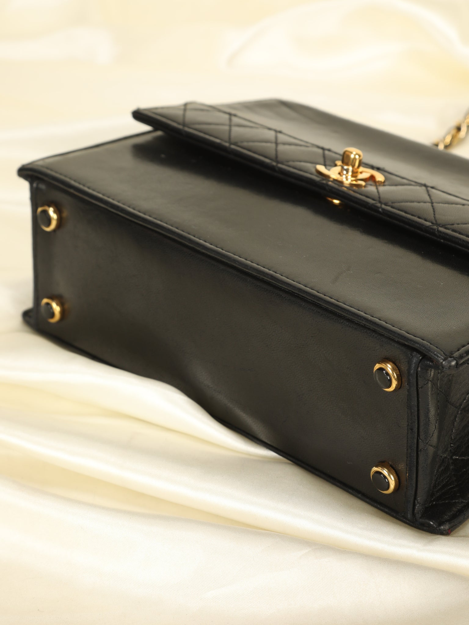 Chanel Black CC Matelasse Shoulder Bag Leather ref.963204 - Joli
