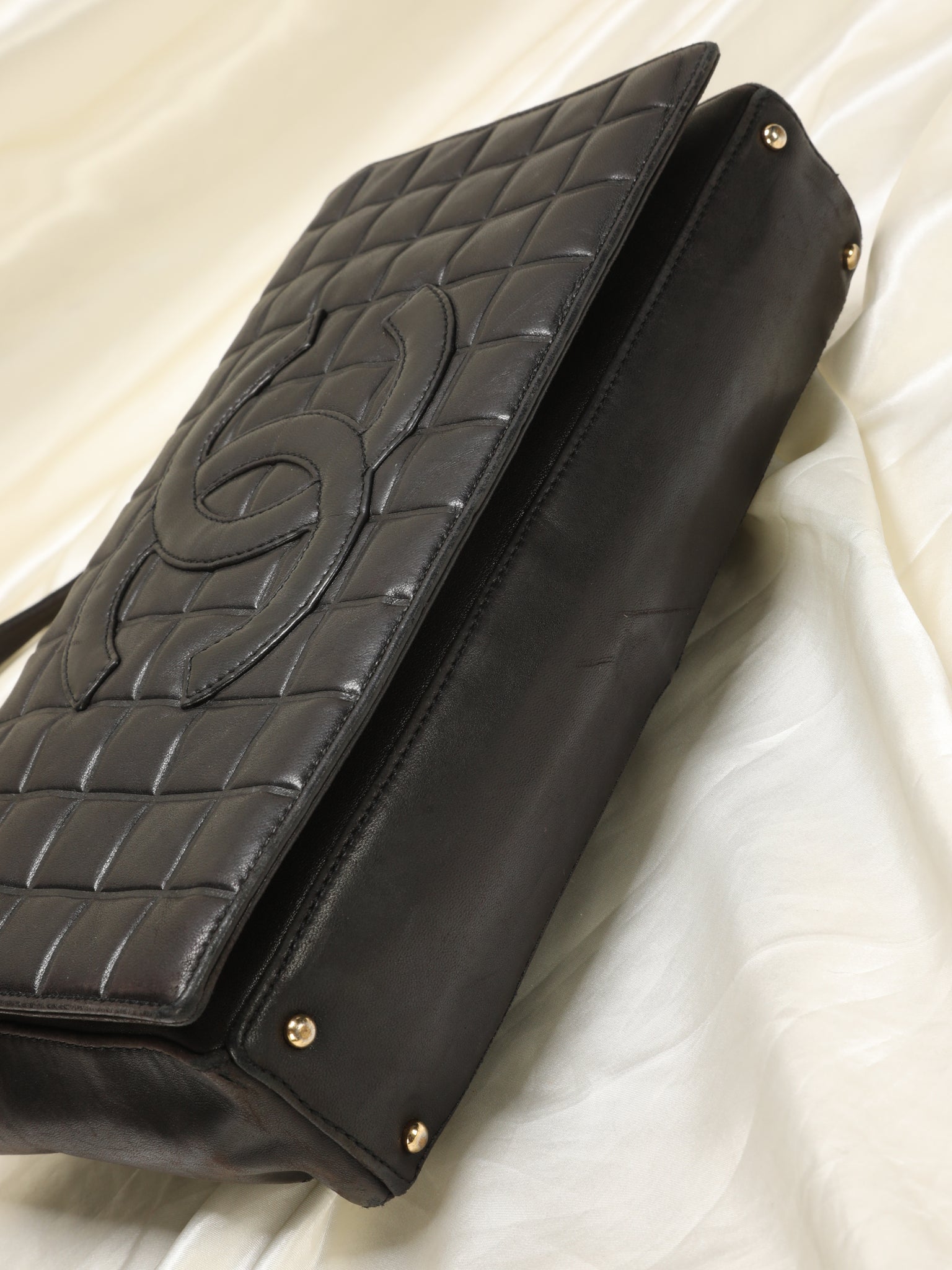 Chanel CHANEL Chocolate Bar Coco Mark One Shoulder Bag Black EIT0731 – NUIR  VINTAGE