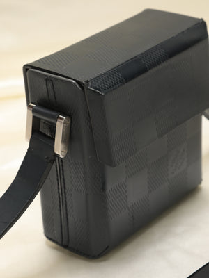 Extremely Rare Louis Vuitton Damier Ebene Matte Box Bag