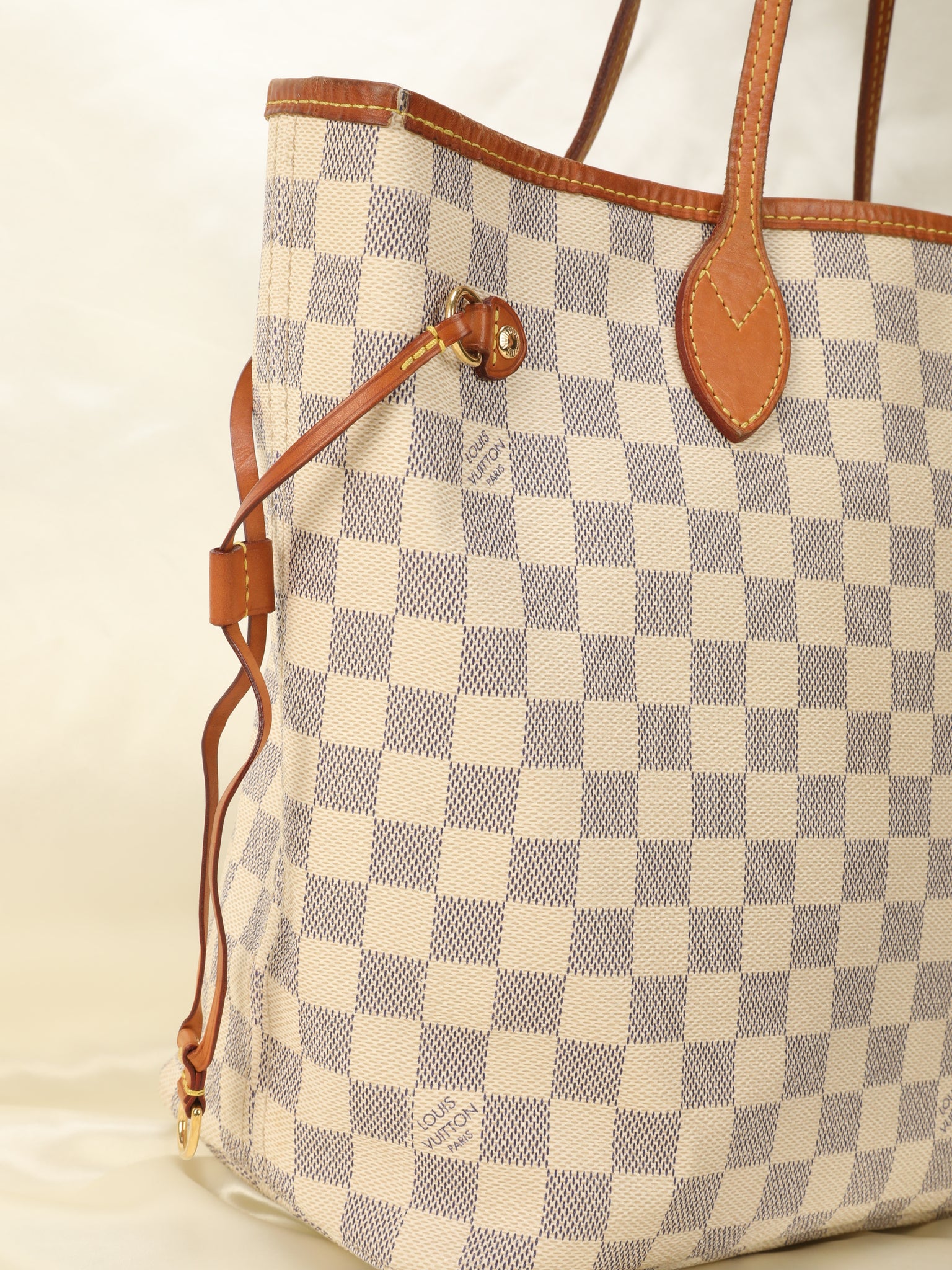 Louis Vuitton Neverfull Damier Azur MM review+Bag collection update