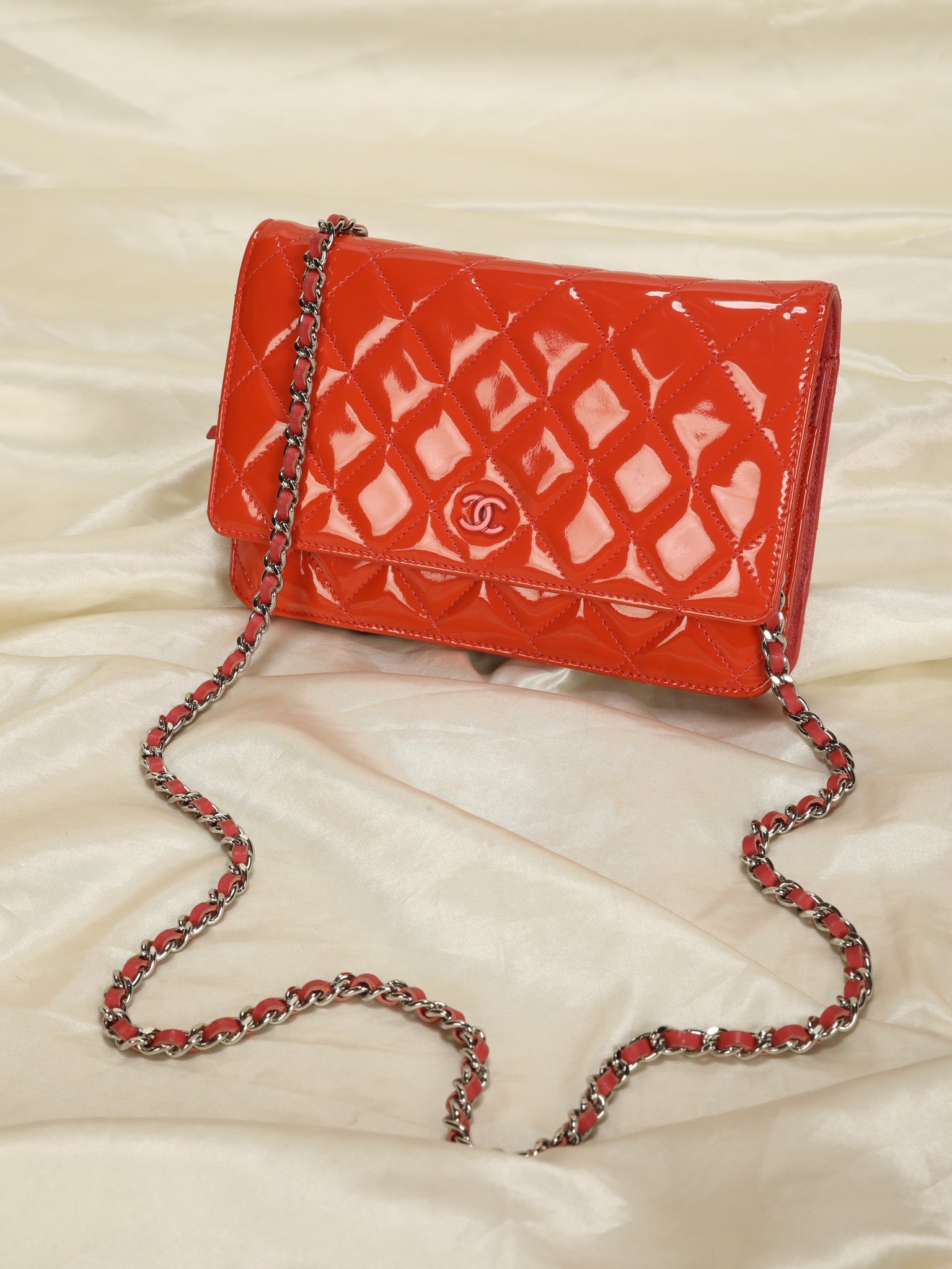 Chanel Tangerine Patent Wallet on Chain – SFN