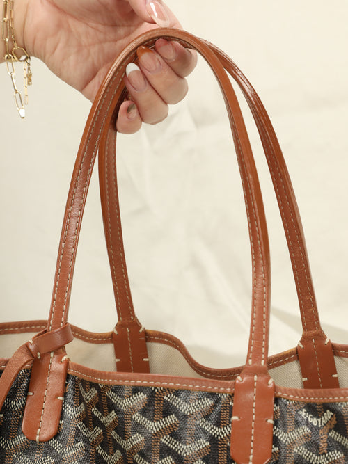 Goyard Womens Shoulder Bags, Brown