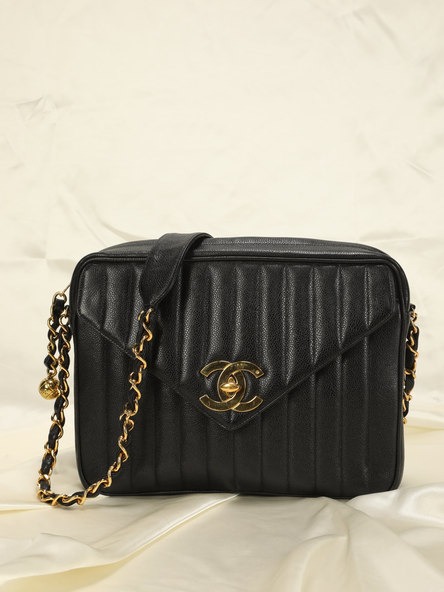 Chanel Jumbo Vertical Quilt Flap Bag - Good or Bag