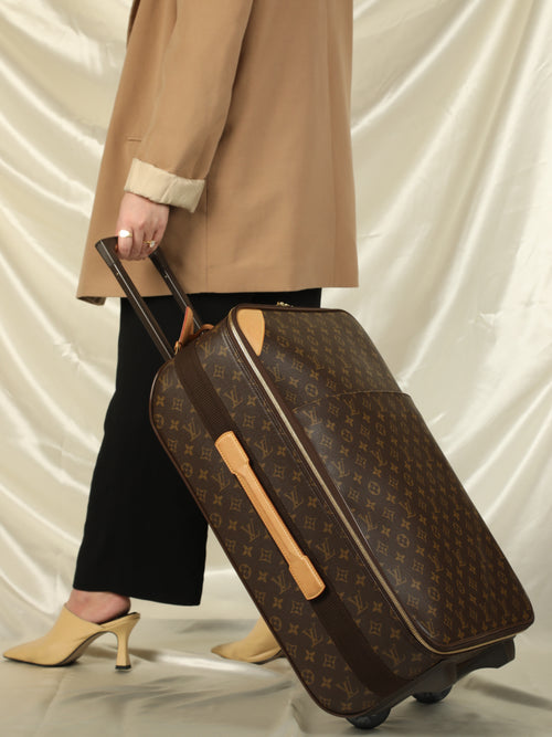 Louis Vuitton Pegase 55 Luggage