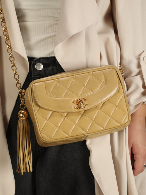 AUTHENTIC CHANEL Diana Mini 7.5” Flap Bag with Bijoux Chain