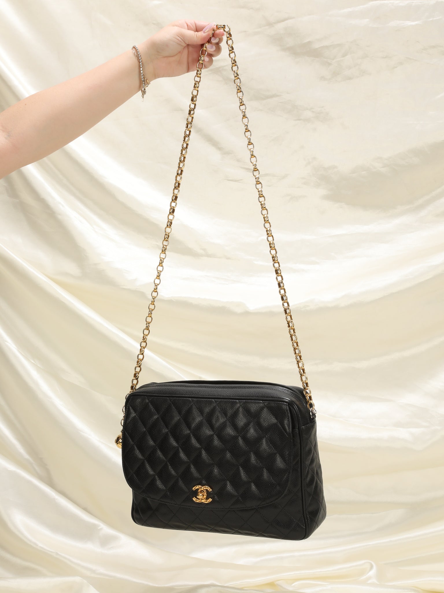 CHANEL Small Chain-Link Quilted Camera Bag OUTLET FINAL SALE
