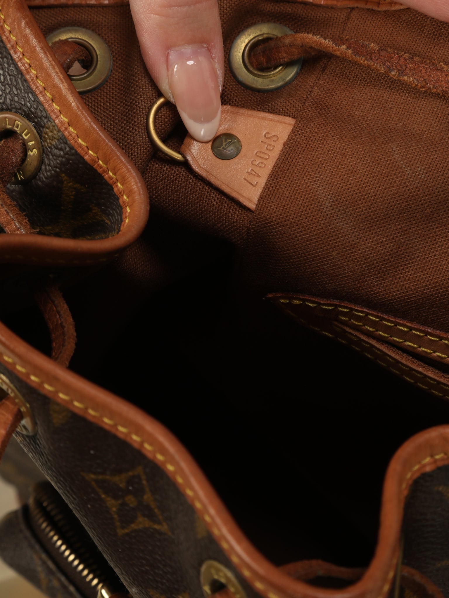 Louis Vuitton - Louis Vuitton Montsouris Mini Vintage Backpack on