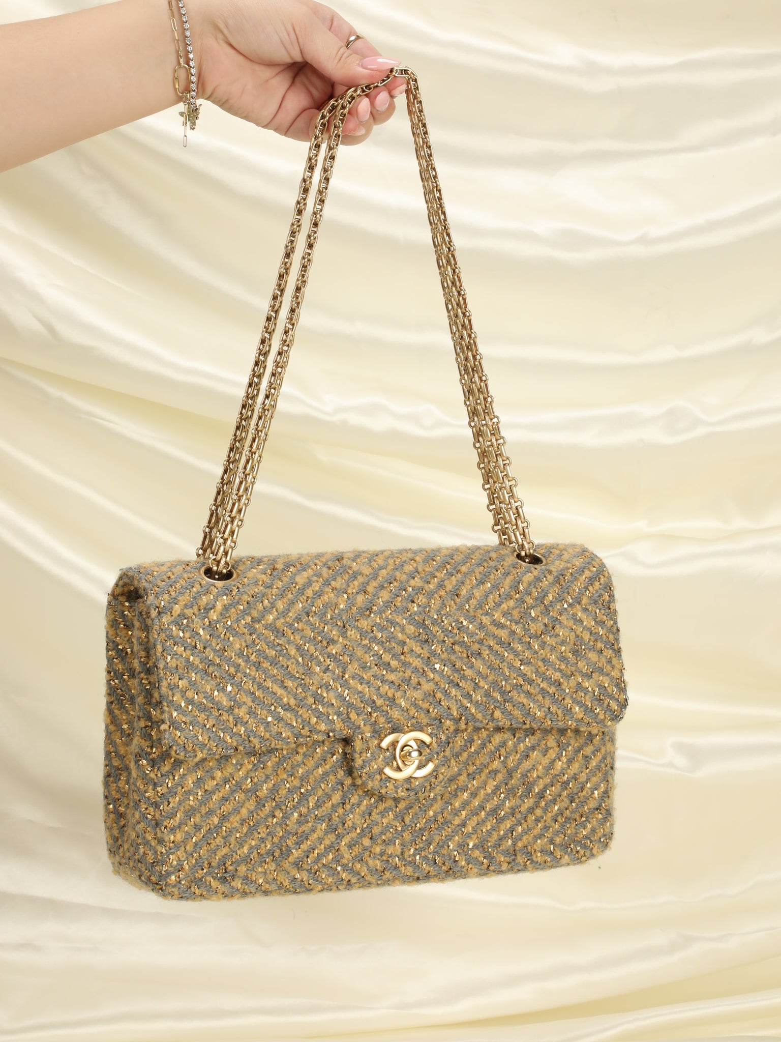 Extremely Rare Chanel Tweed Bijoux Bag