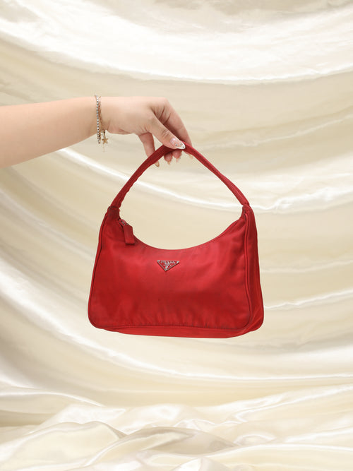 Prada Re-edition 2005 Re-nylon Mini Bag in Red