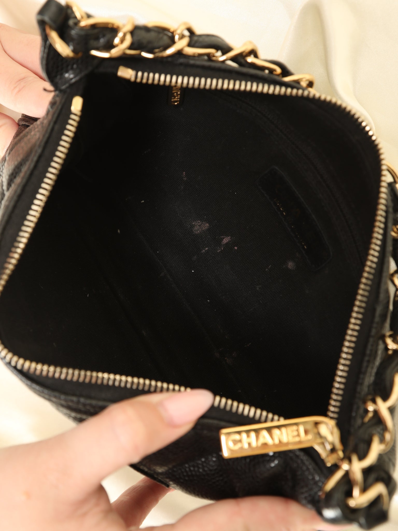 Chanel Caviar Black Pochette – SFN