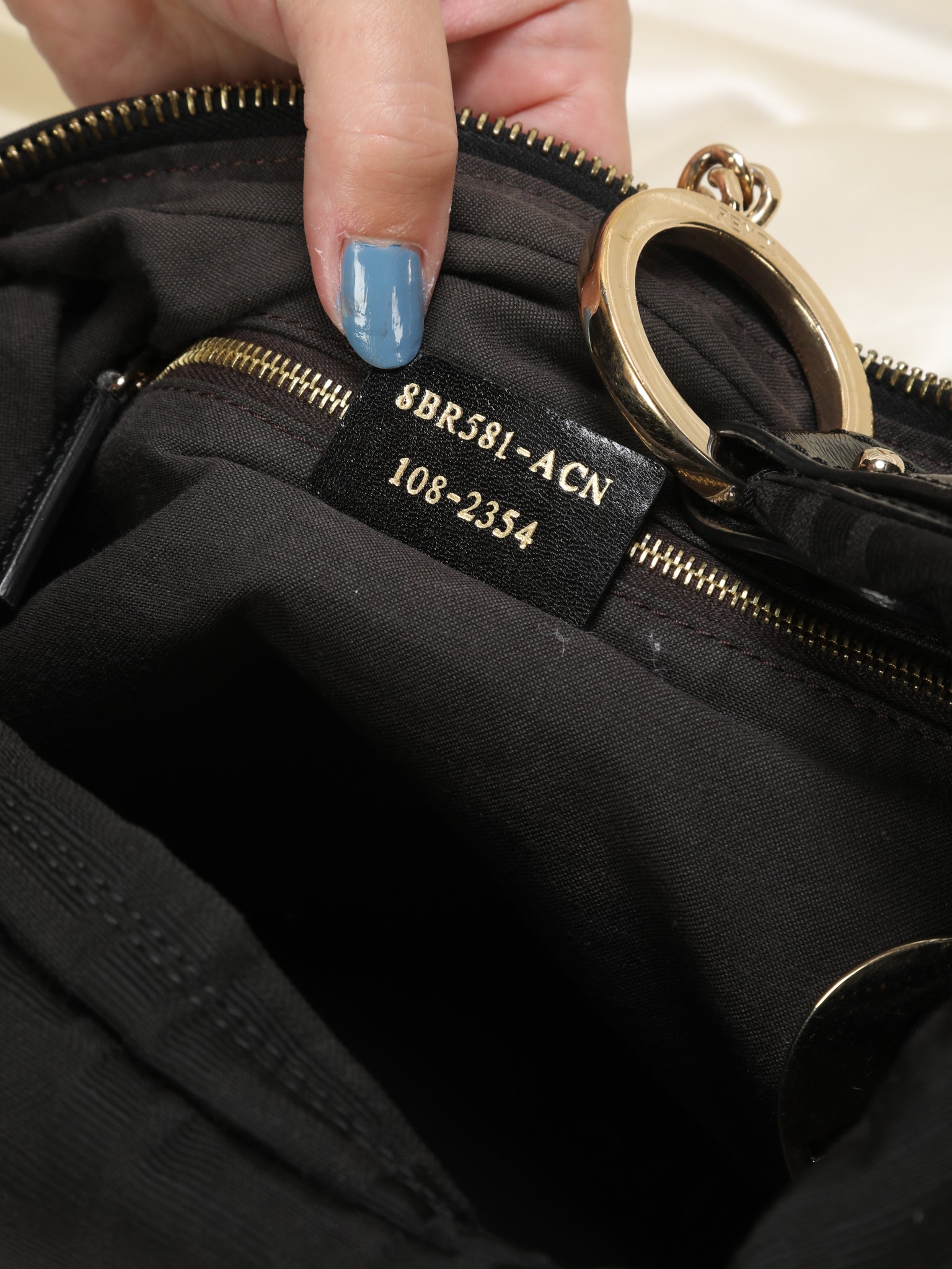 Fendi Zucca Shoulder Bag – SFN
