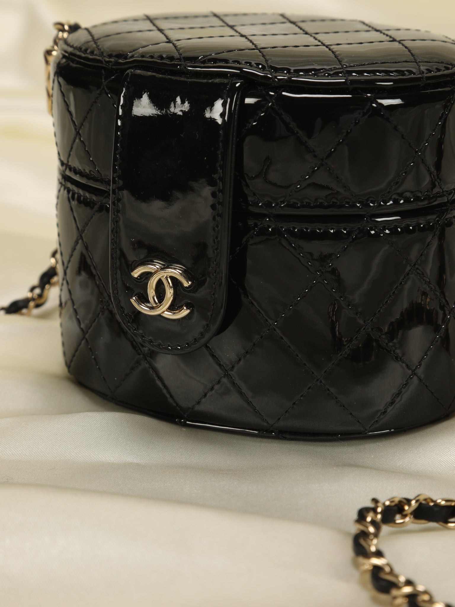 Rare Chanel Patent Quilted Vanity Bag