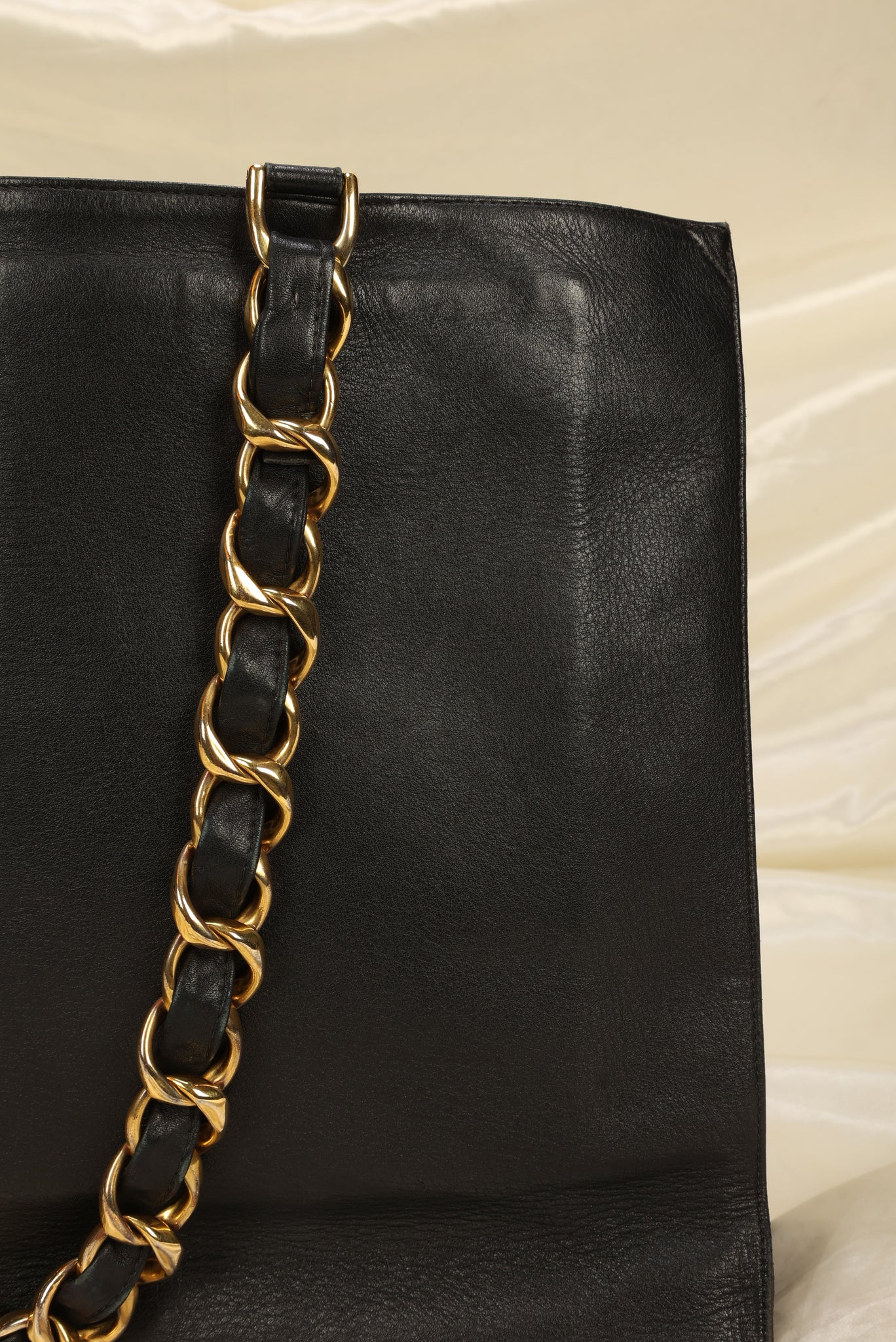 Chanel Calfskin Timeless Chunky Chain Tote