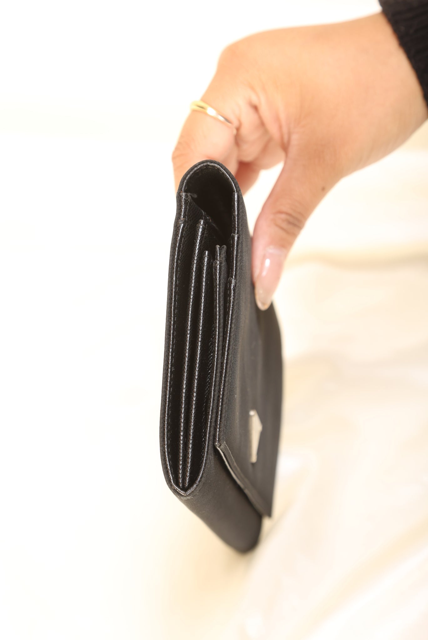 Prada Nylon Wallet on Chain – SFN