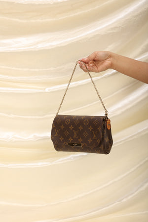 Louis Vuitton, Bags, Louis Vuitton Monogram Favorite Pm With Strap