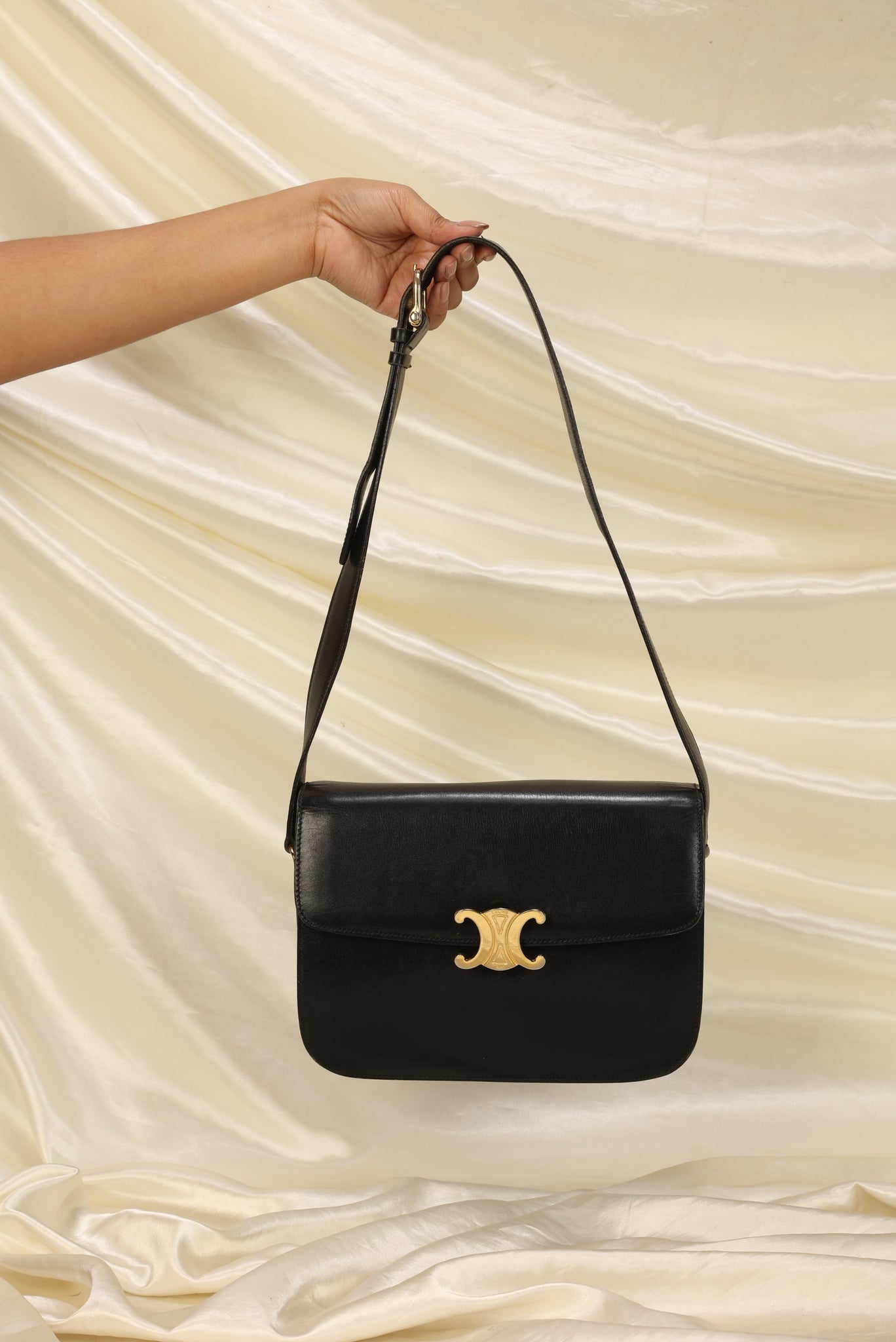 Rare Vintage Celine Triomphe Box Calf Shoulder Bag