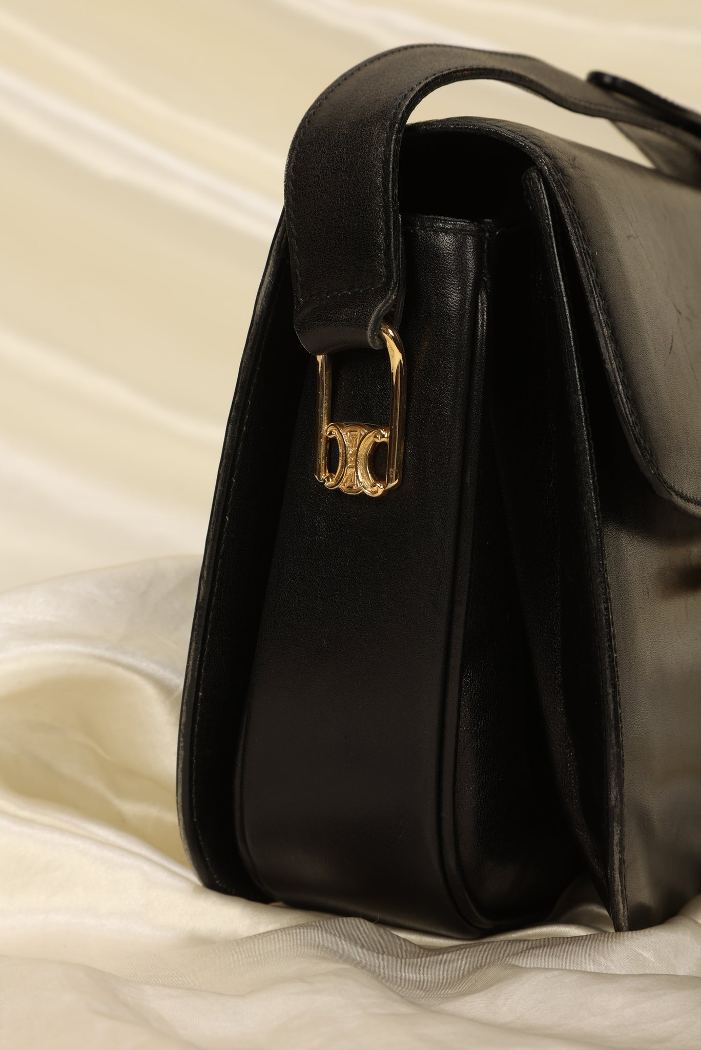 Rare Vintage Celine Triomphe Box Calf Shoulder Bag