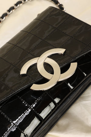 Rare Chanel Patent Logo Pochette