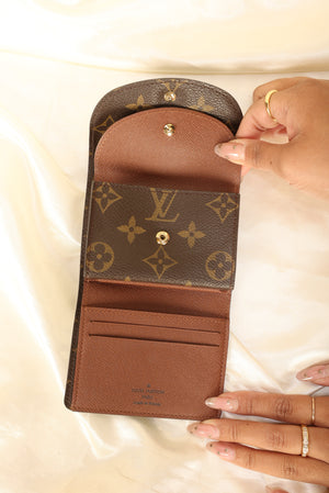 Louis Vuitton lv key pouch with orange chain  Lv wallet on chain, Louis  vuitton, Louis vuitton bag