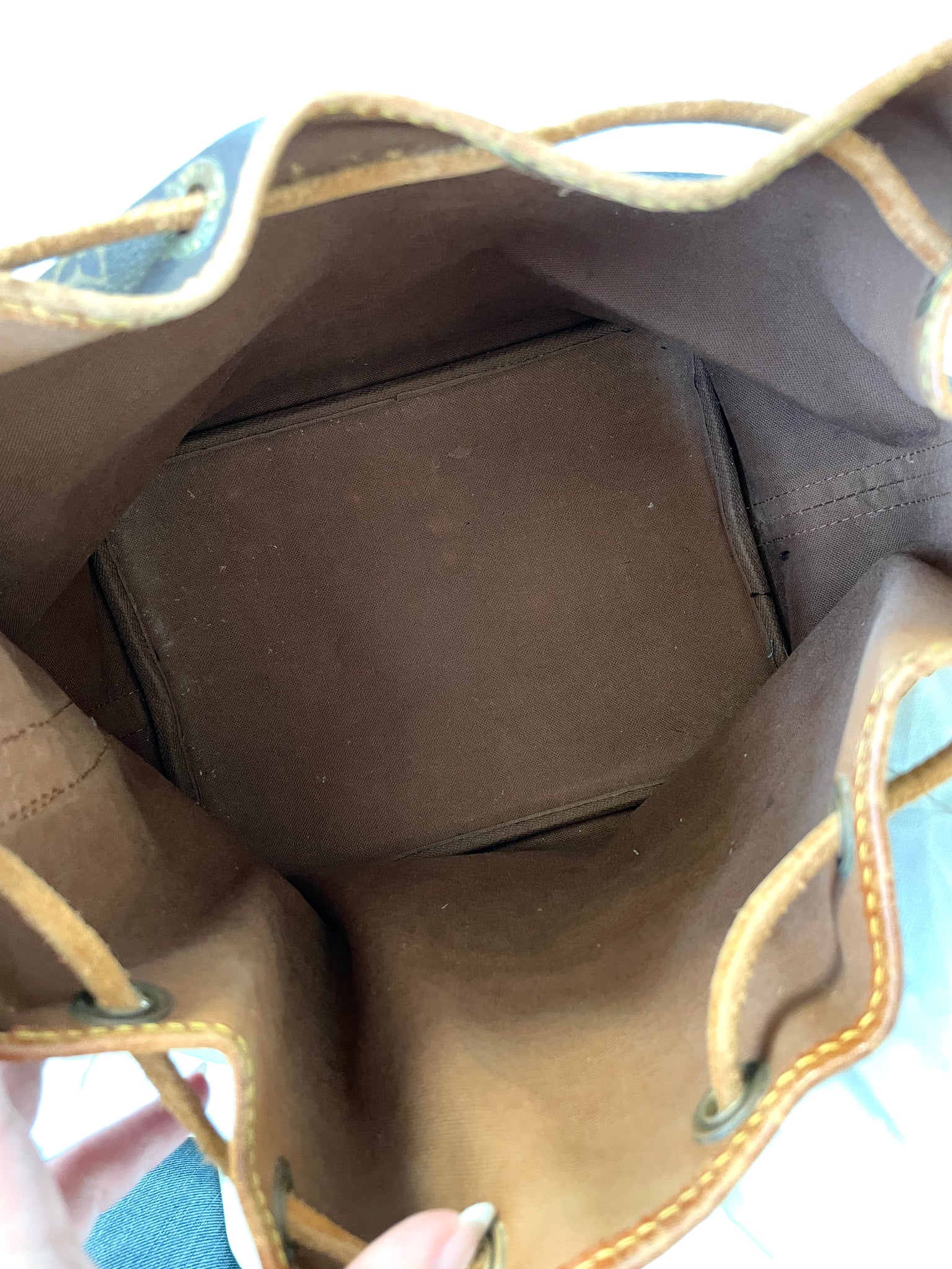 Louis Vuitton Petit Noe Bucket Bag – SFN