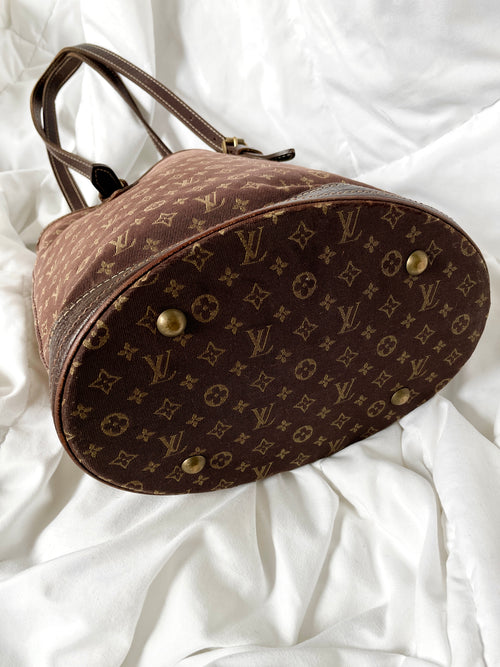 Auth LOUIS VUITTON Bucket Handbag with Cert of Authenticity!! for
