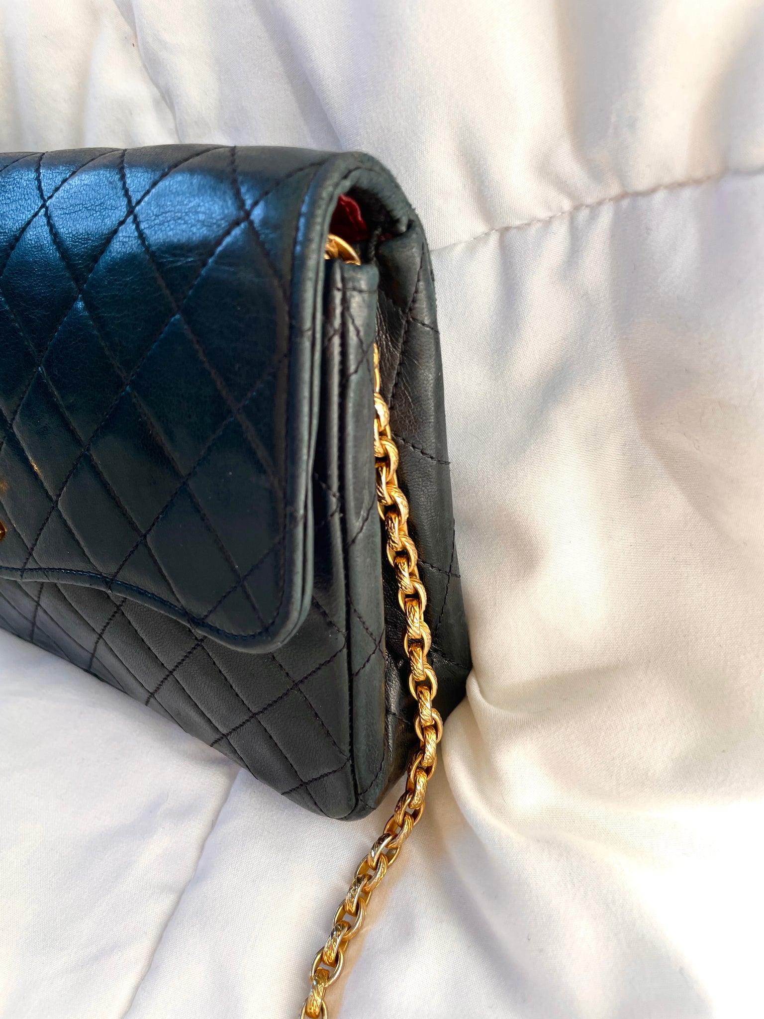 Chanel Vintage Chanel Black Quilted Lambskin Leather Medium Messenger